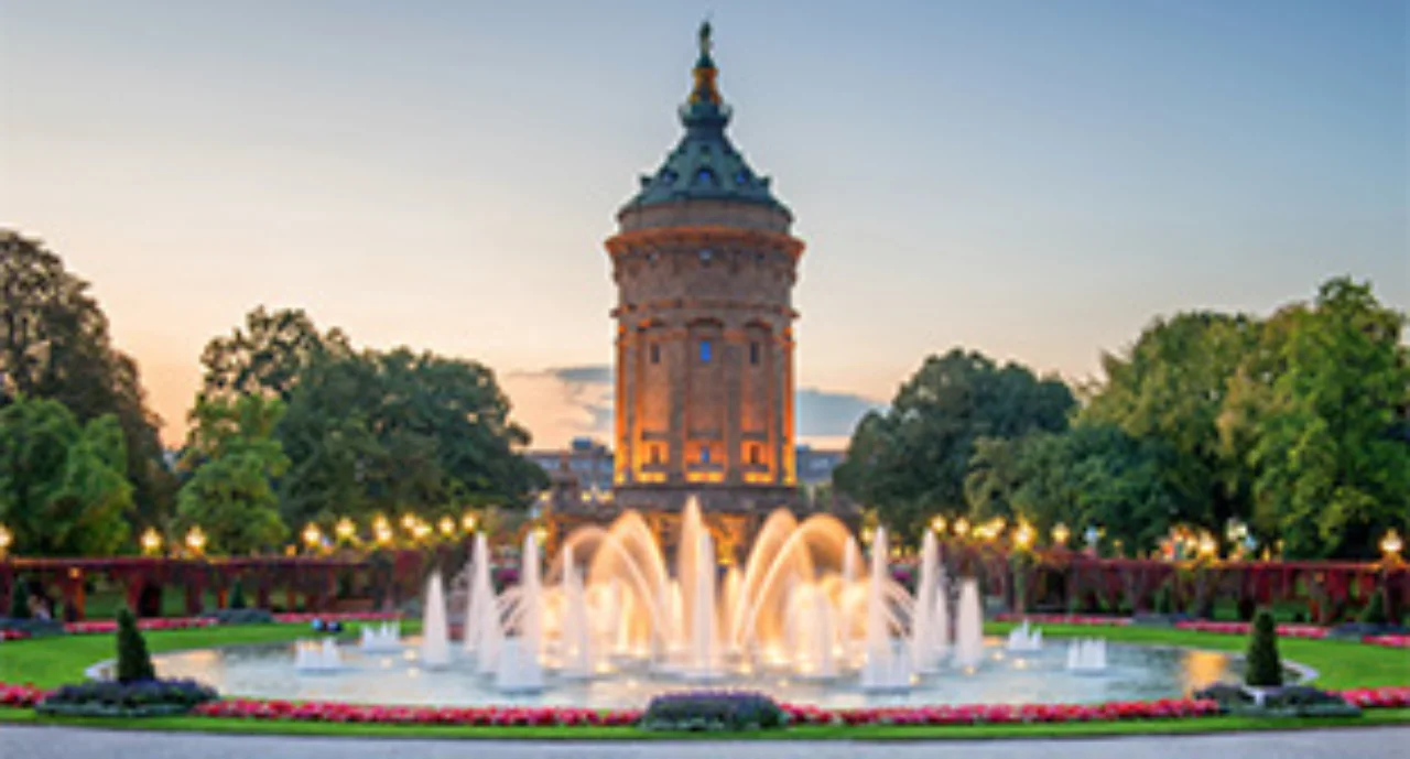 Tower building in with water fountain