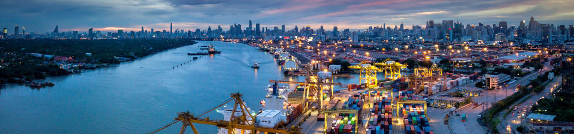 Freight port